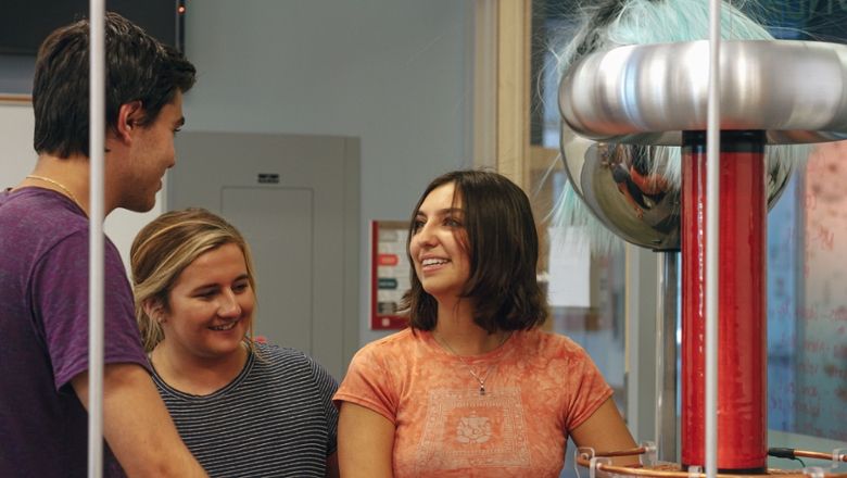 Chapman University students working in the Keck Center of Science and Engineering. 