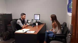 A Chapman advisor talking to a student