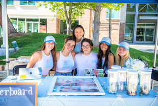 DG students tabling