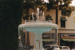 Fountain in Old Towne Orange