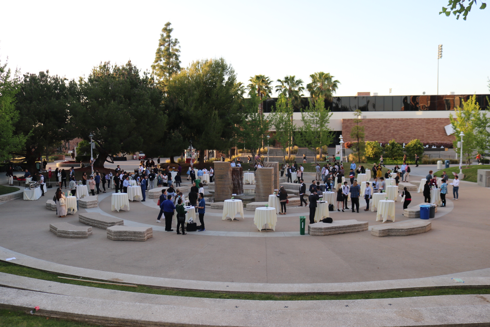 alumni at career networking night 2023