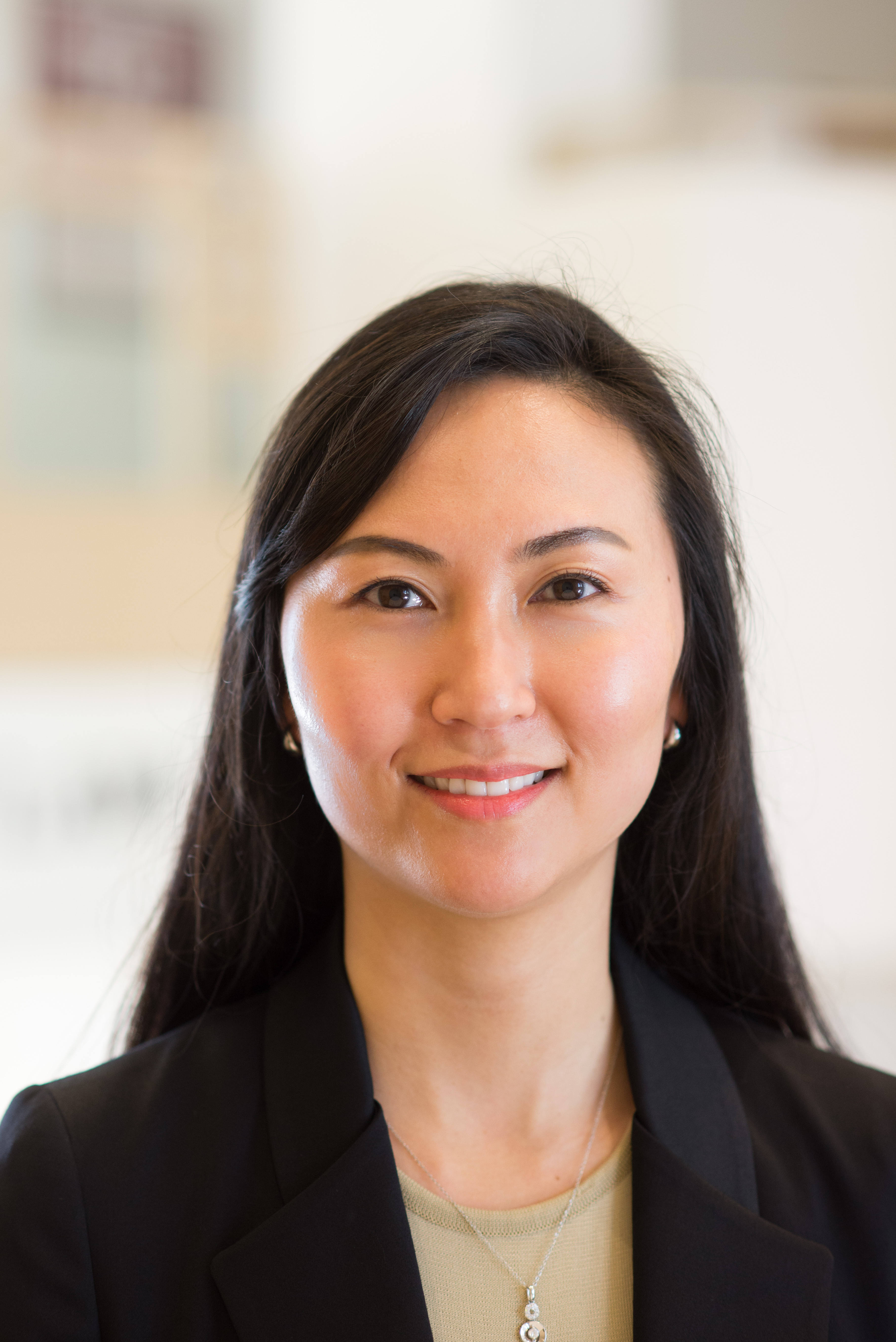 photo of Jennifer H. Kim