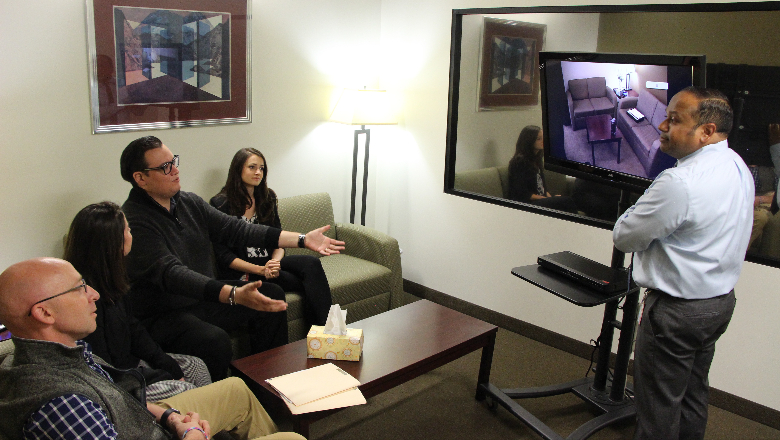 people in observation room