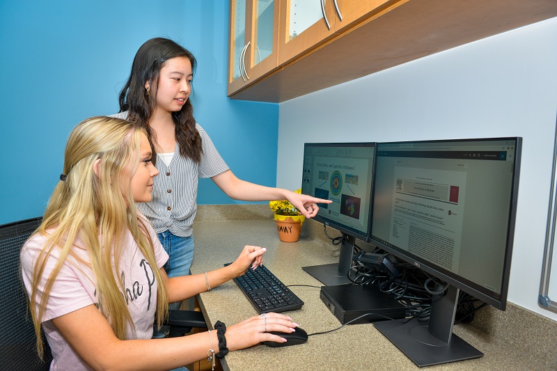 Students in lab